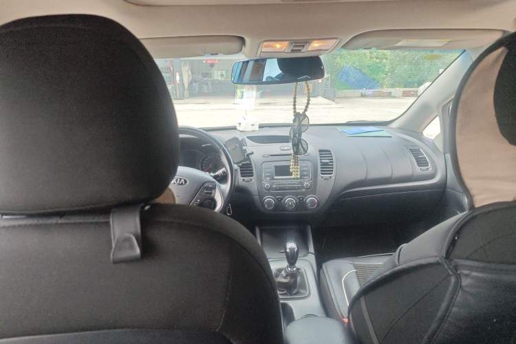 Used Kia K3S 2014 1.6L Manual GLS Headliner