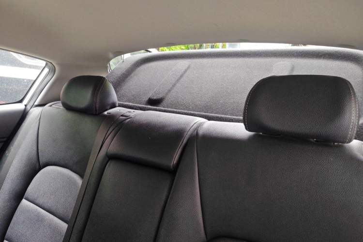 Used Kia K3S 2014 1.6L Automatic GLS Headliner
