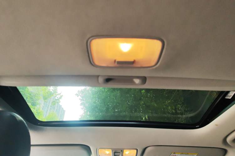 Used Kia K3S 2014 1.6L Automatic DLX Headliner