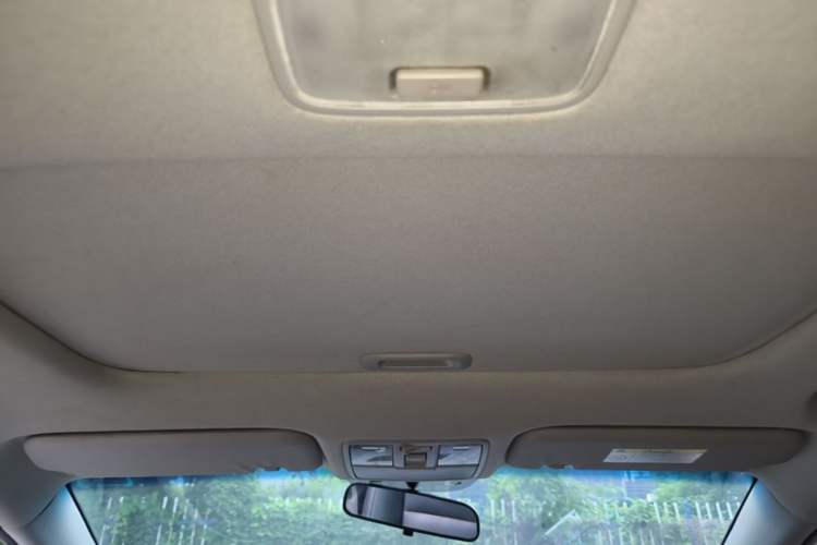 Used Kia K3S 2014 1.6L Automatic DLX Headliner