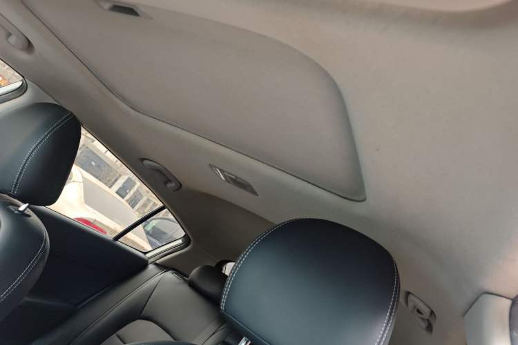 Used Kia K3S 2014 1.6L Manual GLS Headliner