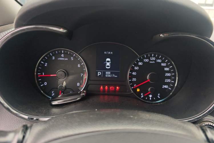 Used Kia K3S 2014 1.6L Automatic GLS Instrument Cluster
