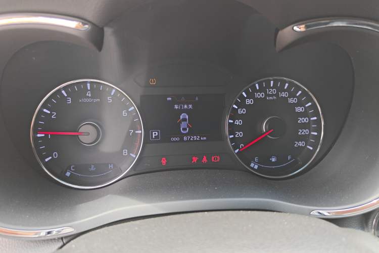 Used Kia K3S 2014 1.6L Automatic Premium Instrument Cluster