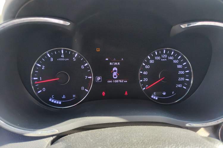 Used Kia K3S 2014 1.6L Automatic Premium Instrument Cluster