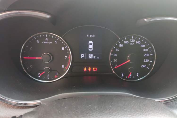 Used Kia K3S 2014 1.6L Automatic GL Instrument Cluster