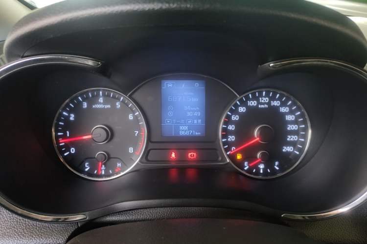 Used Kia K3S 2014 1.6L Manual GL Instrument Cluster