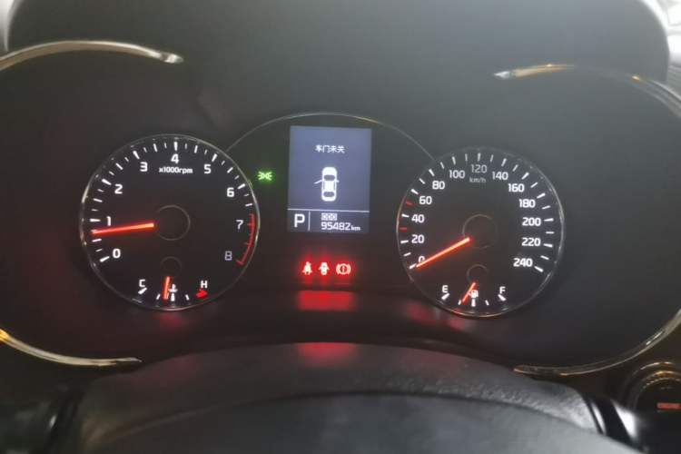 Used Kia K3S 2014 1.6L Automatic DLX Instrument Cluster