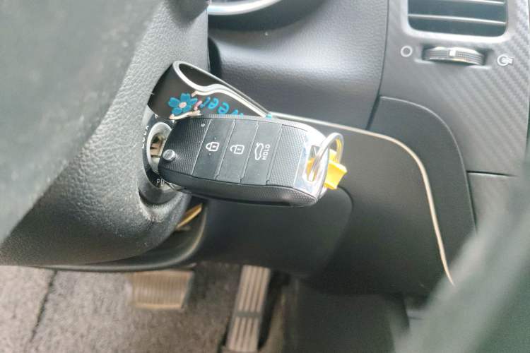 Used Kia K3S 2014 1.6L Automatic GL Interior 1
