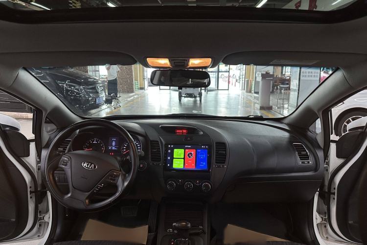 Used Kia K3S 2014 1.6L Automatic GLS Interior 1