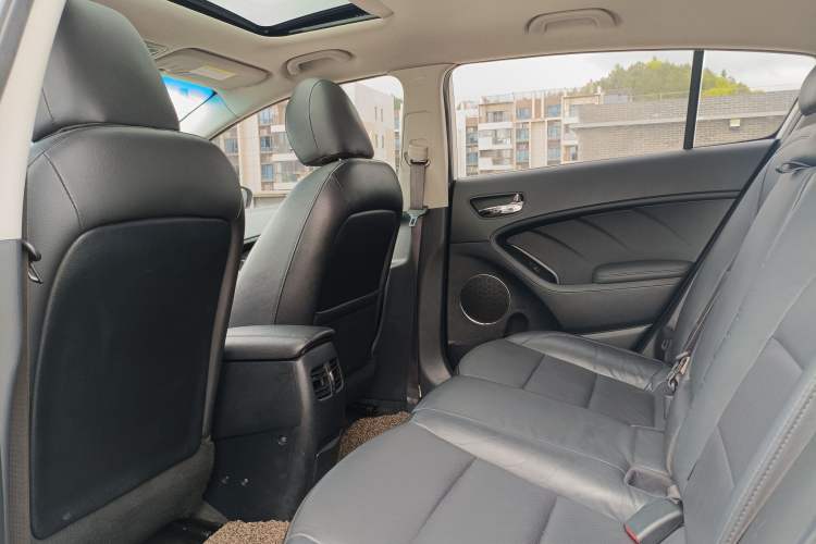 Used Kia K3S 2014 1.6L Automatic Premium Interior 3