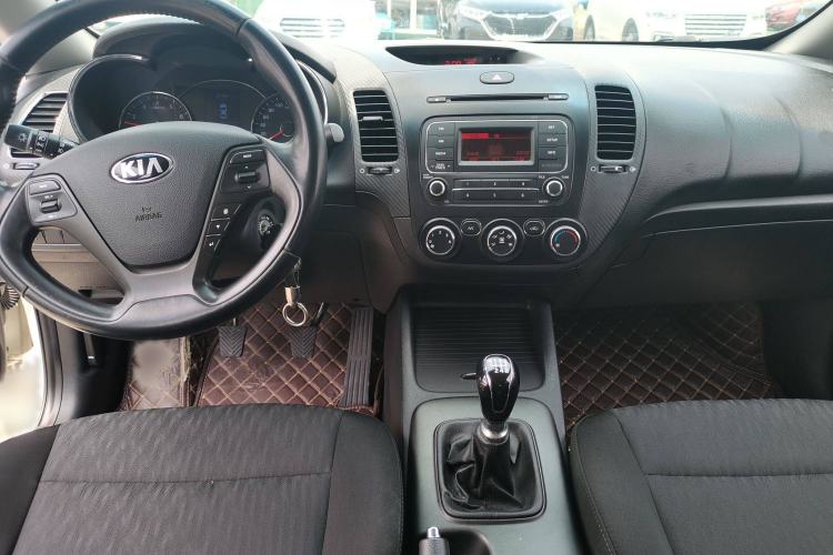 Used Kia K3S 2014 1.6L Manual GLS Interior 3