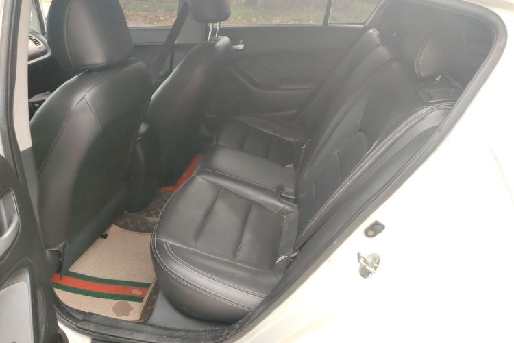 Used Kia K3S 2014 1.6L Automatic GL Interior 4