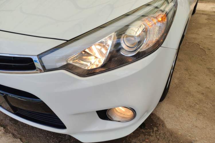 Used Kia K3S 2014 1.6L Automatic GL Left Front Headlight