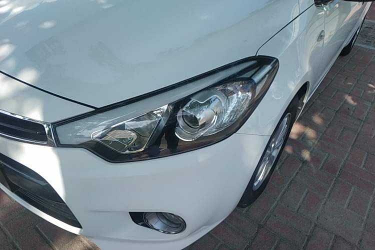 Used Kia K3S 2014 1.6L Manual GL Left Front Headlight