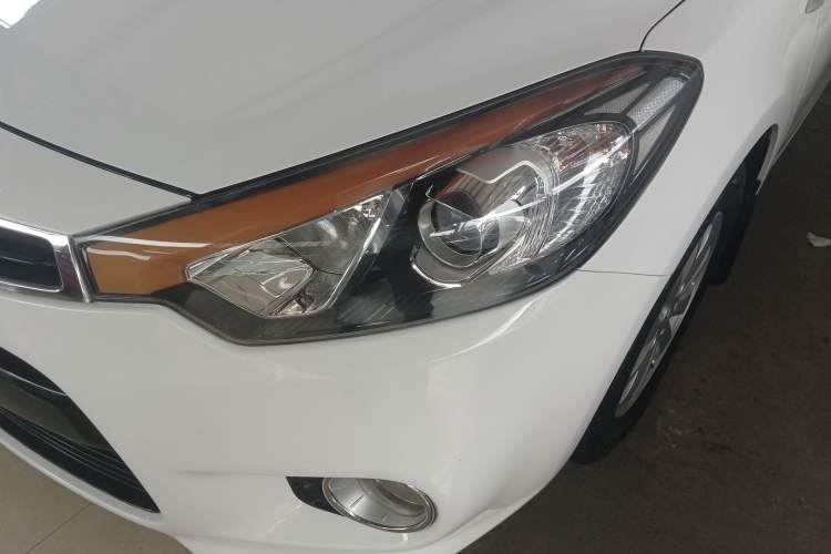 Used Kia K3S 2014 1.6L Automatic GL Left Front Headlight