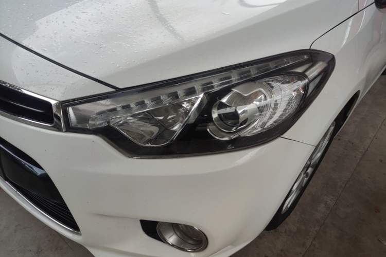 Used Kia K3S 2014 1.6L Automatic GLS Left Front Headlight