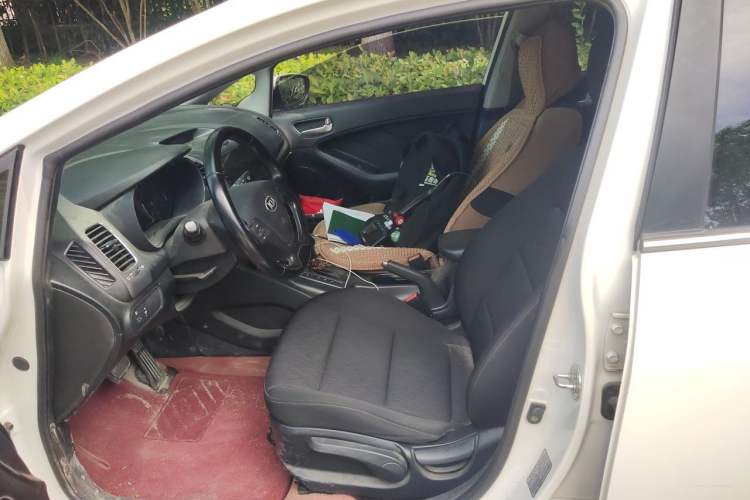 Used Kia K3S 2014 1.6L Automatic GLS Left Front Seat