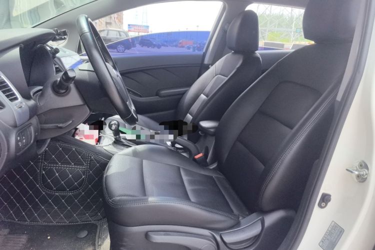 Used Kia K3S 2014 1.6L Automatic GLS Left Front Seat