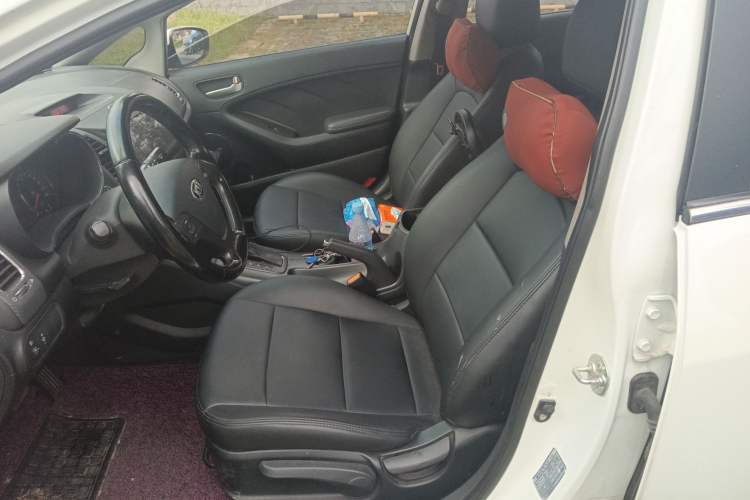 Used Kia K3S 2014 1.6L Automatic GLS Left Front Seat