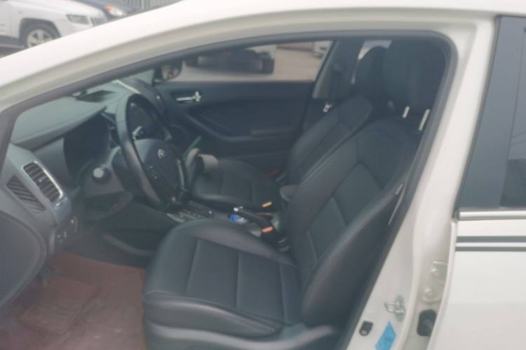 Used Kia K3S 2014 1.6L Automatic DLX Left Front Seat