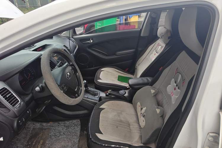 Used Kia K3S 2014 1.6L Automatic DLX Left Front Seat