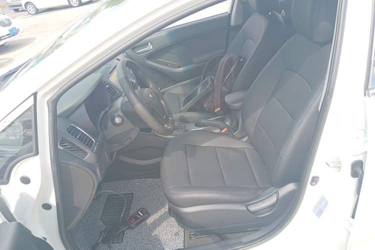 Used Kia K3S 2014 1.6L Automatic GL Left Front Seat