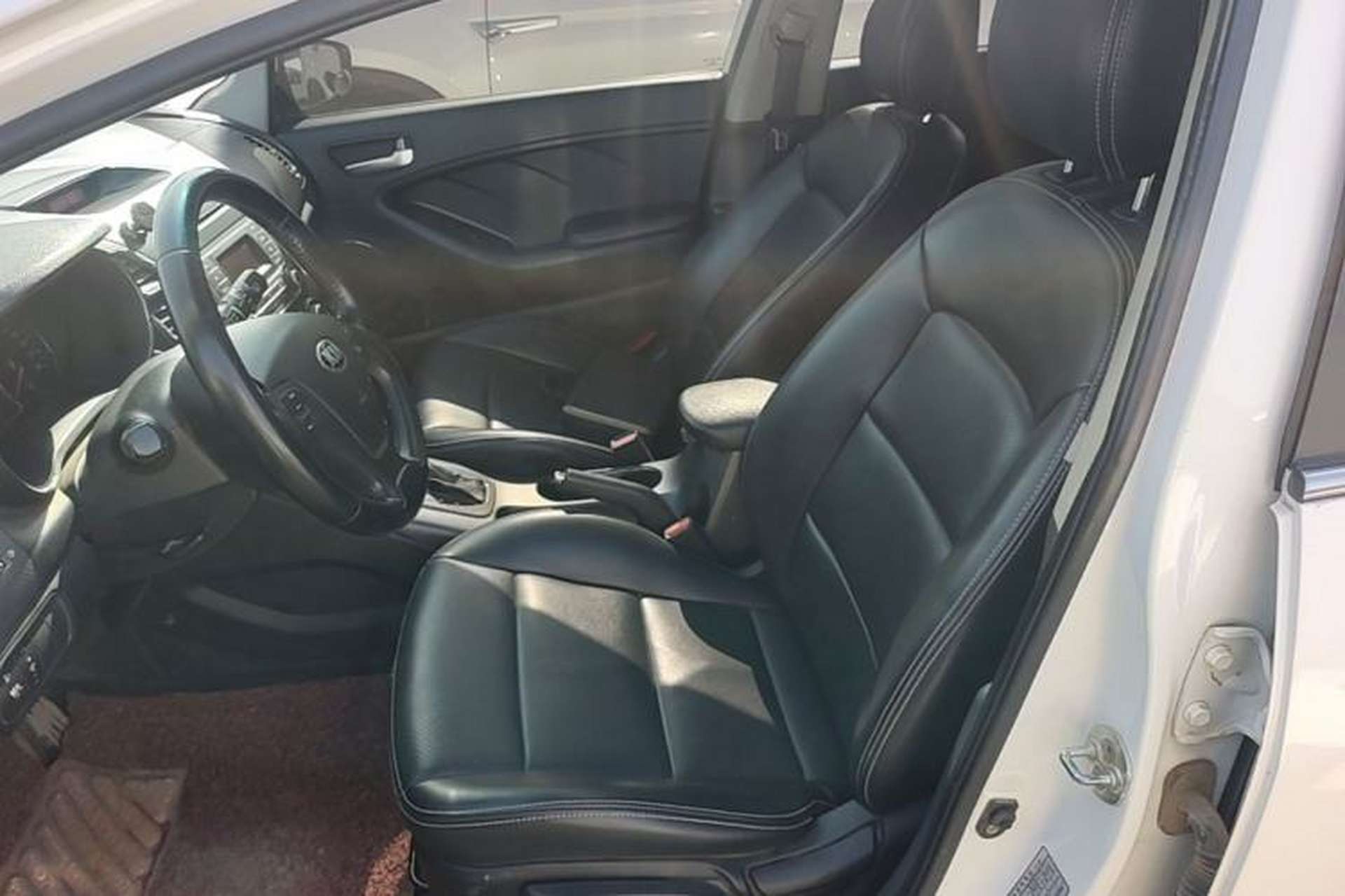 Used Kia K3S 2014 1.6L Automatic GLS Left Front Seat