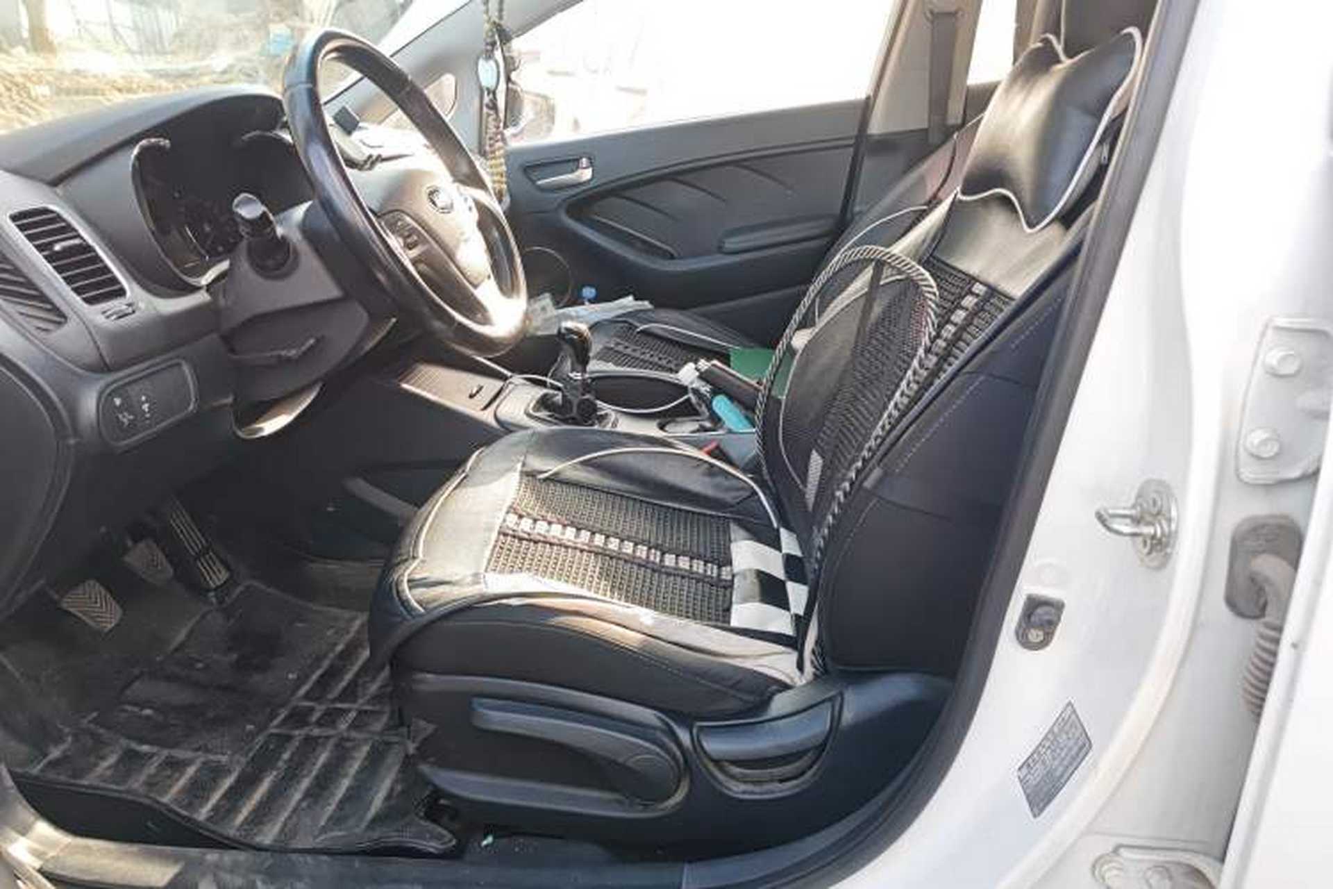 Used Kia K3S 2014 1.6L Manual GLS Left Front Seat