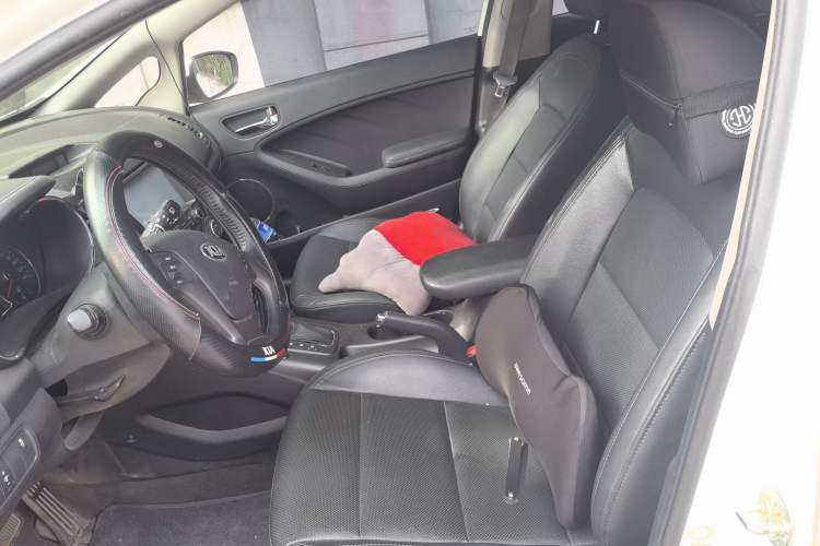 Used Kia K3S 2014 1.6L Automatic DLX Left Front Seat