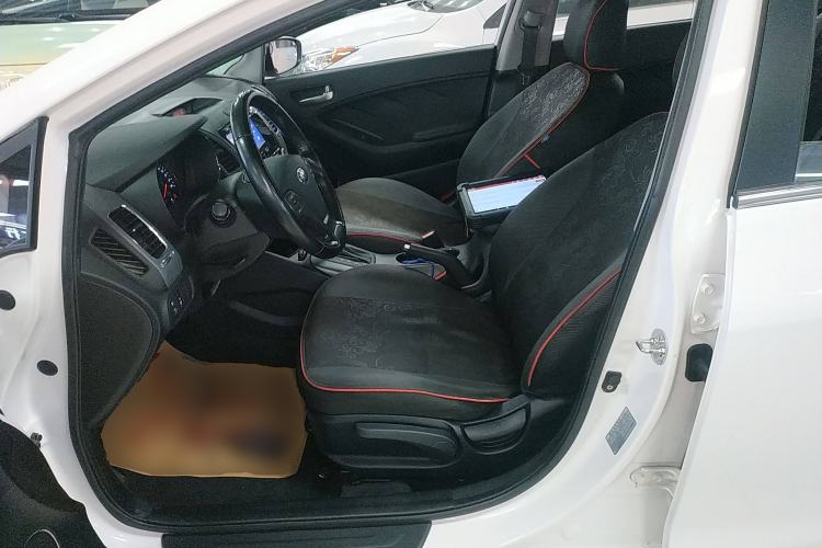 Used Kia K3S 2014 1.6L Automatic GLS Left Front Seat
