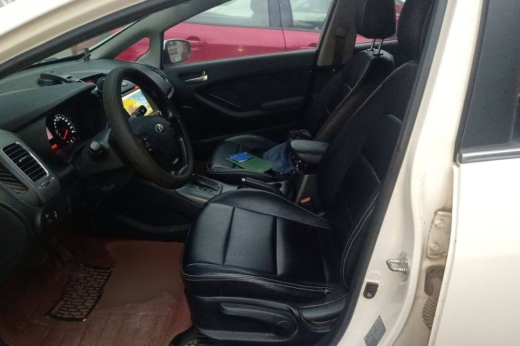 Used Kia K3S 2014 1.6L Automatic GLS Left Front Seat