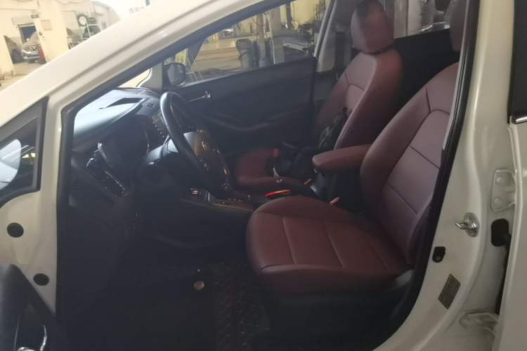 Used Kia K3S 2014 1.6L Automatic DLX Left Front Seat