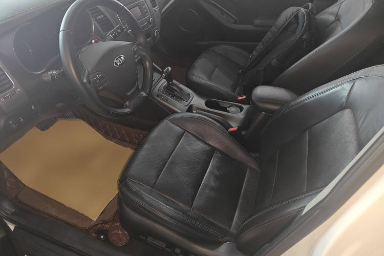 Used Kia K3S 2014 1.6L Automatic Premium Left Front Seat