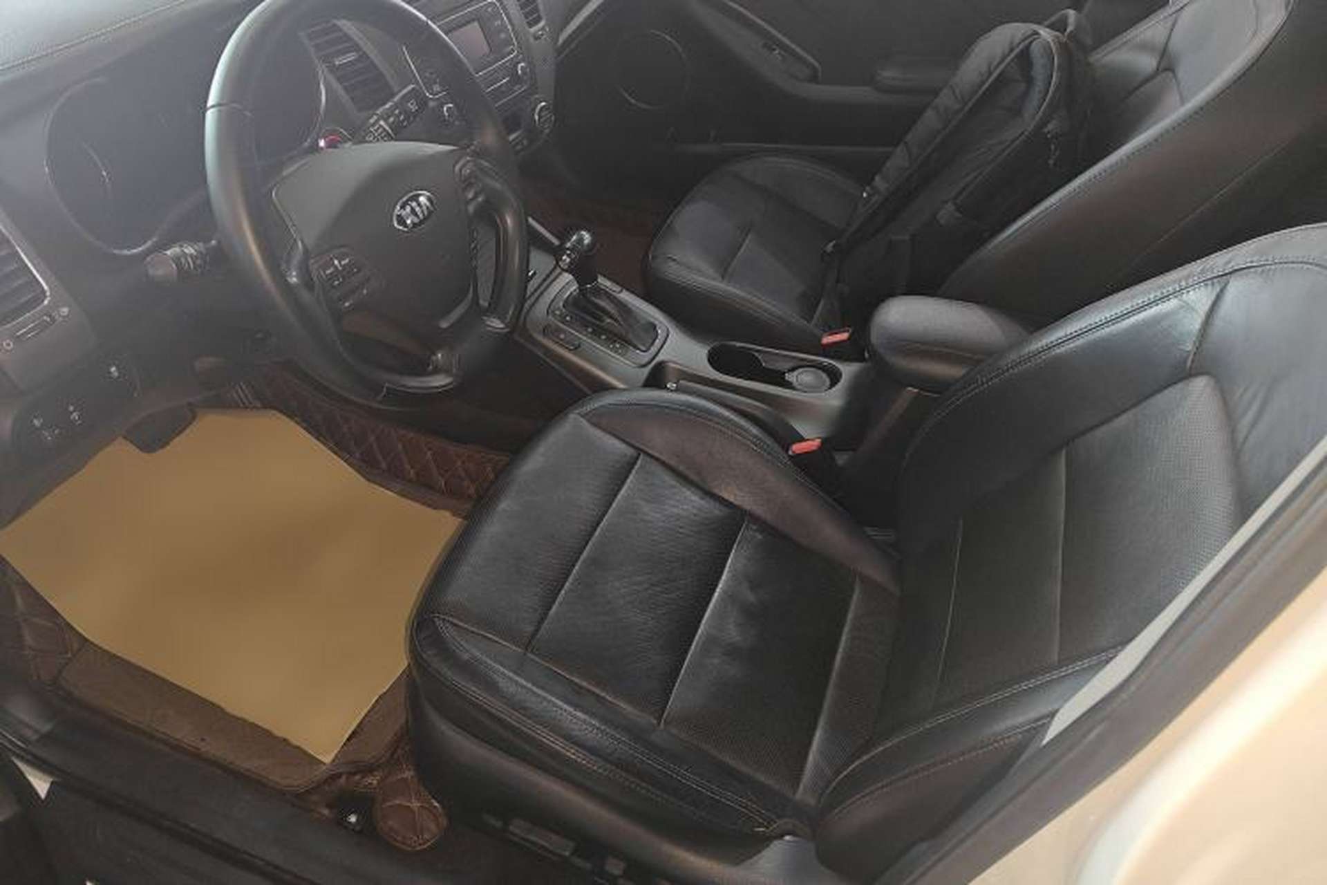 Used Kia K3S 2014 1.6L Automatic Premium Left Front Seat