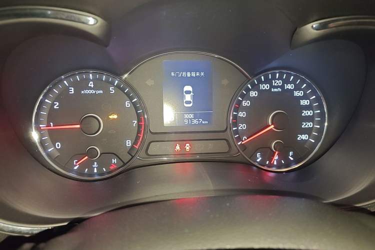Used Kia K3S 2014 1.6L Automatic DLX Odometer Close Up
