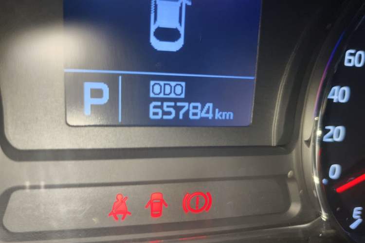 Used Kia K3S 2014 1.6L Automatic GLS Odometer Close Up