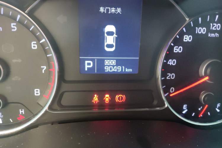Used Kia K3S 2014 1.6L Automatic GL Odometer Close Up