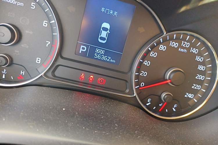 Used Kia K3S 2014 1.6L Automatic GL Odometer Close Up