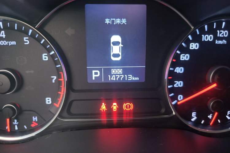 Used Kia K3S 2014 1.6L Automatic DLX Odometer Close Up