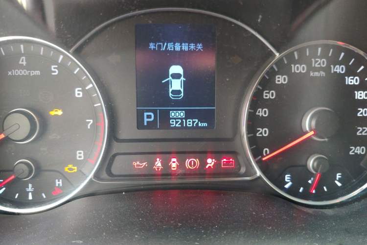 Used Kia K3S 2014 1.6L Automatic GLS Odometer Close Up