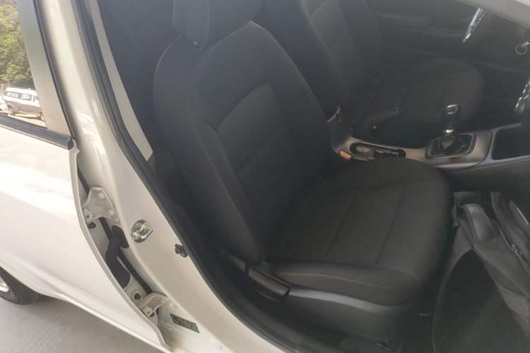 Used Kia K3S 2014 1.6L Manual GL Right Front Seat