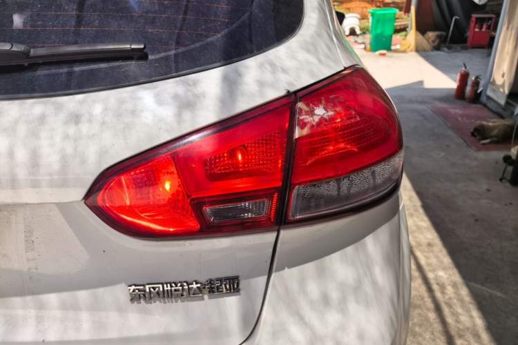 Used Kia K3S 2014 1.6L Manual GLS Right Rear Taillight