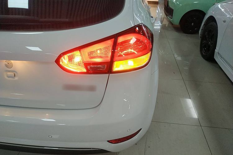 Used Kia K3S 2014 1.6L Automatic GLS Right Rear Taillight