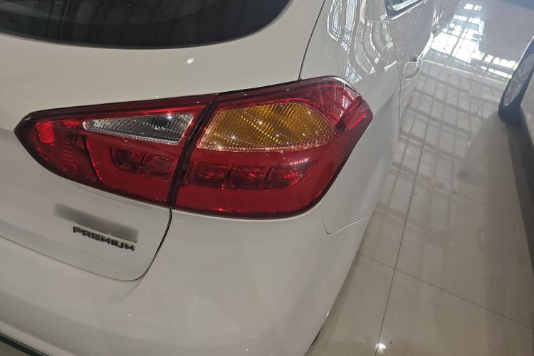 Used Kia K3S 2014 1.6L Automatic Premium Right Rear Taillight
