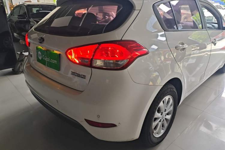 Used Kia K3S 2014 1.6L Automatic GL Right Rear Taillight