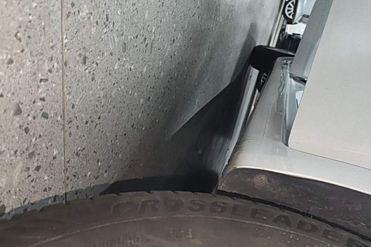 Used Kia K3S 2014 1.6L Automatic GL Right Side Sill