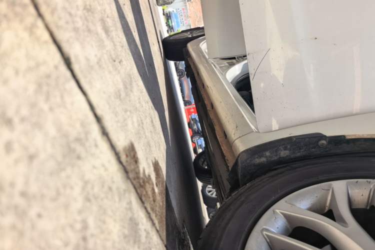 Used Kia K3S 2014 1.6L Manual GLS Right Side Sill