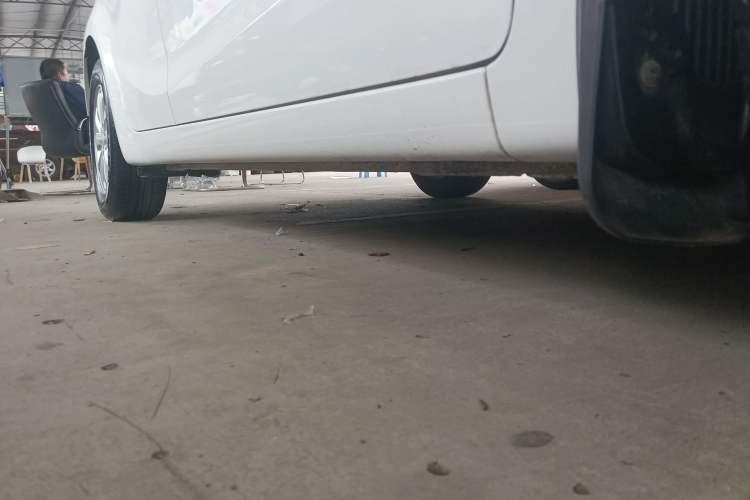 Used Kia K3S 2014 1.6L Automatic GL Right Side Sill