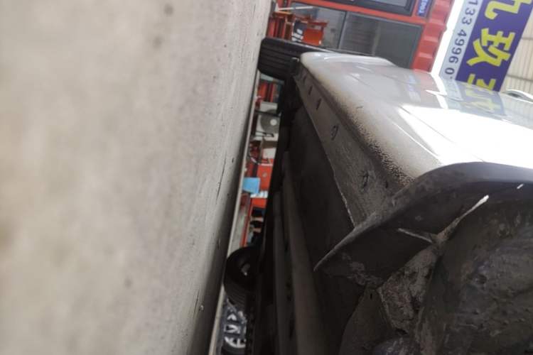 Used Kia K3S 2014 1.6L Automatic GLS Right Side Sill