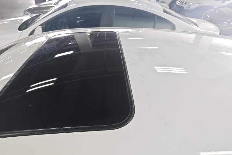 Used Kia K3S 2014 1.6L Automatic DLX Roof